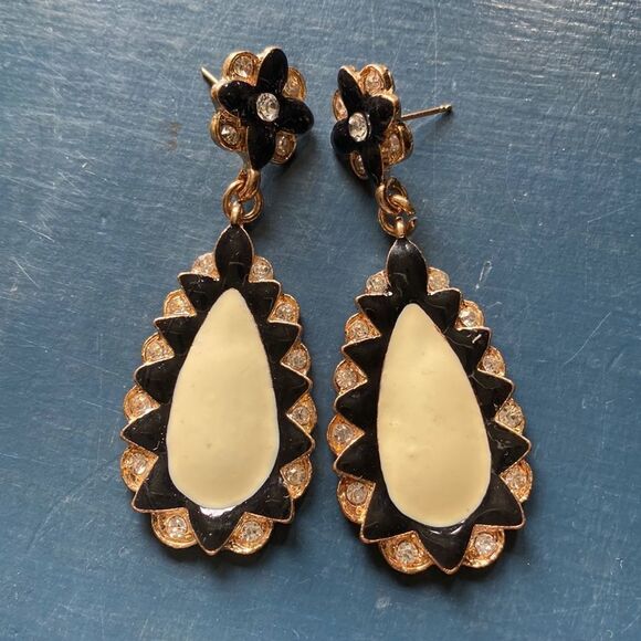 Tear Drop Black & Cream Drop Earrings - Picture 2 of 8